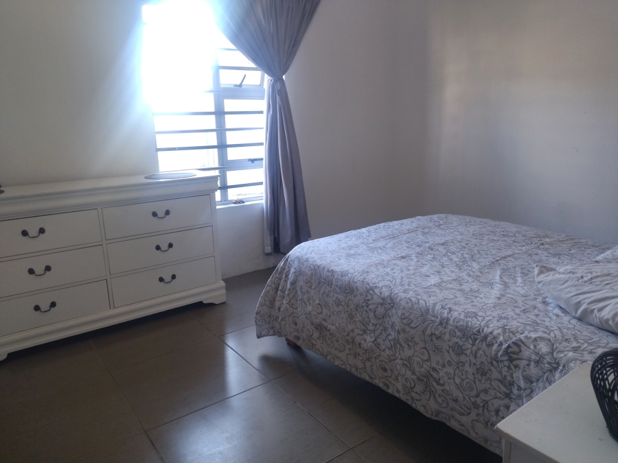 3 Bedroom Property for Sale in Silwood Heights Western Cape